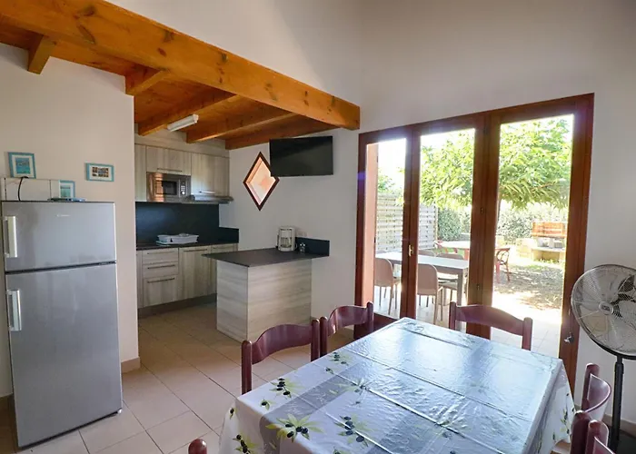 N1 Rez De Jardin La Liscia * Calcatoggio (Corsica)